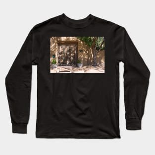 Door in the wall Long Sleeve T-Shirt